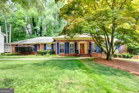 1571 Rochelle Ct, Atlanta, GA 30338