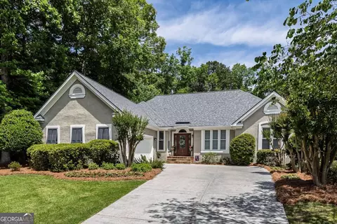 1104 Fox Creek Ct, Woodstock, GA 30189