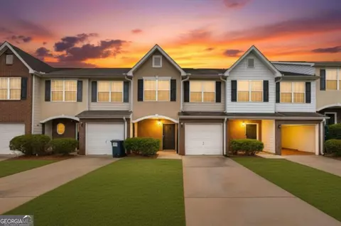 699 Georgetown Ct, Jonesboro, GA 30236