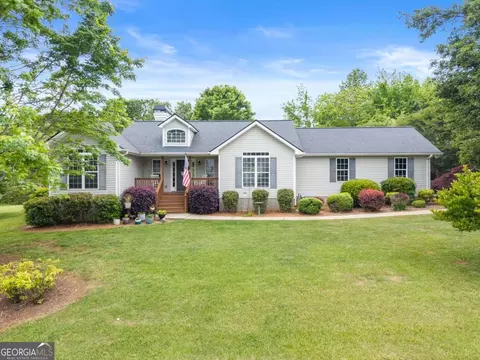 222 Mallard Pond Cir, Alto, GA 30510
