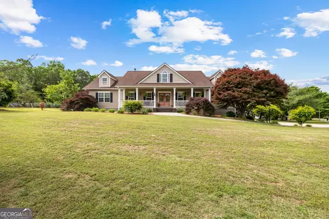 10 Ol Blues Pt, Newnan, GA 30263