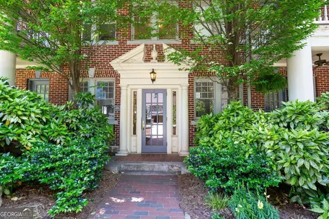 2 Collier Rd NW #9, Atlanta, GA 30309