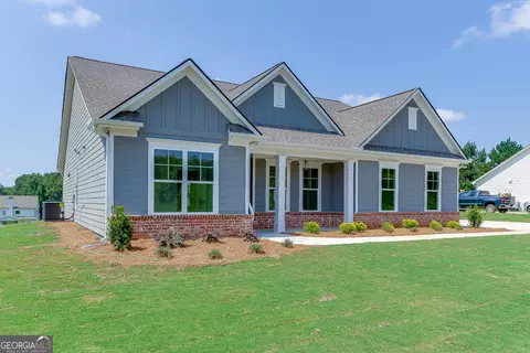 1123 Poppy Ln, Jefferson, GA 30549
