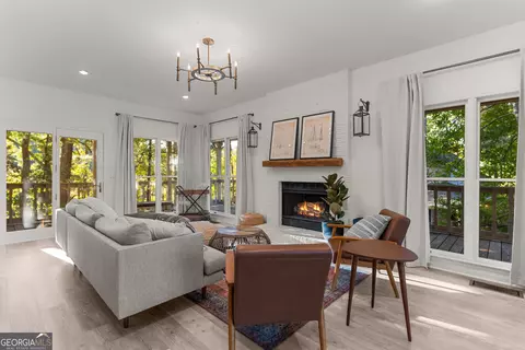 1042 Cupp Ln, Greensboro, GA 30642
