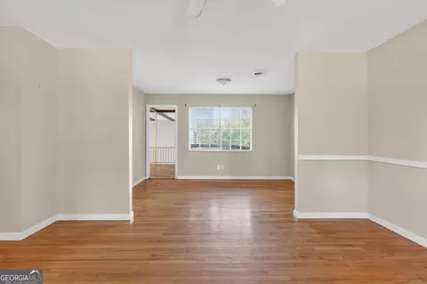 Living - 1926 Dunham Ct, Augusta, GA 30906 photo 5 of 7