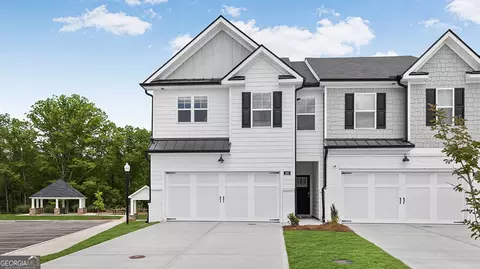 480 Silver Moon Dr, Loganville, GA 30052