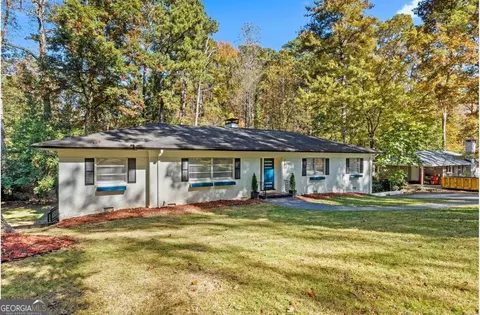 2150 Azalea Cir, Decatur, GA 30033