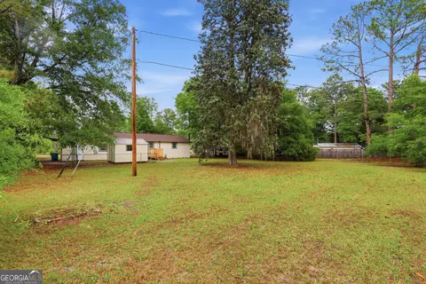 Exterior - 515 E 4th St, Rincon, GA 31326 photo 5 of 5