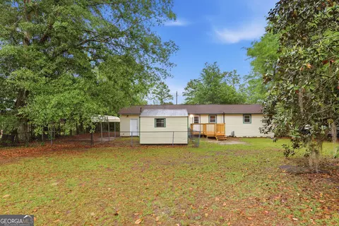 Exterior - 515 E 4th St, Rincon, GA 31326 photo 4 of 5
