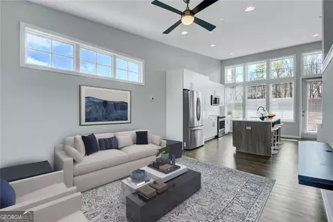 900 Brees Ct NW, Atlanta, GA 30318