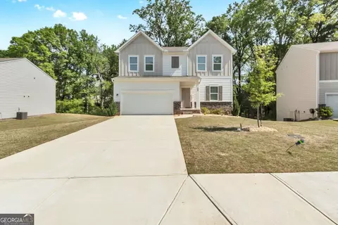 289 Pond Ct, Hoschton, GA 30548