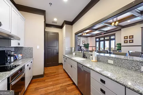 Kitchen - 106 Summit View Ct, Canton, GA 30114 photo 8 of 8