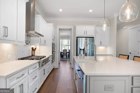 Kitchen - 106 Summit View Ct, Canton, GA 30114 photo 4 of 8