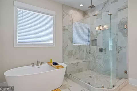 Bath - 106 Summit View Ct, Canton, GA 30114 photo 2 of 6