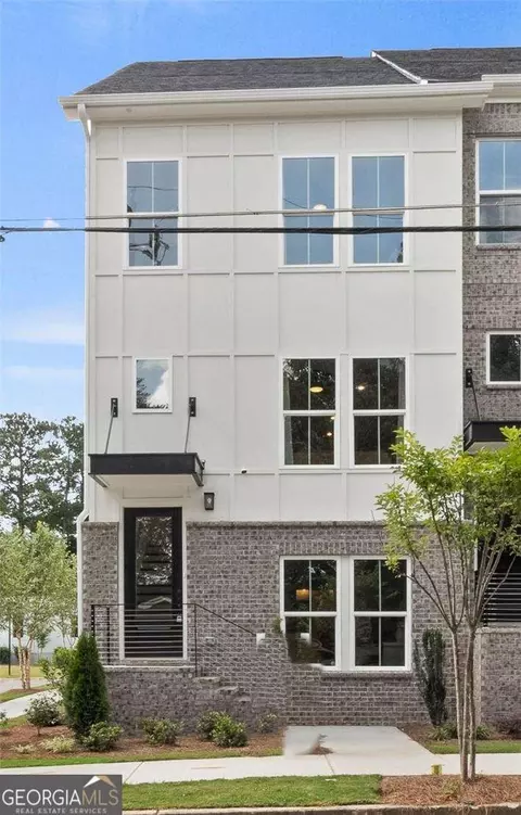2543 Astaire Ct, Atlanta, GA 30318