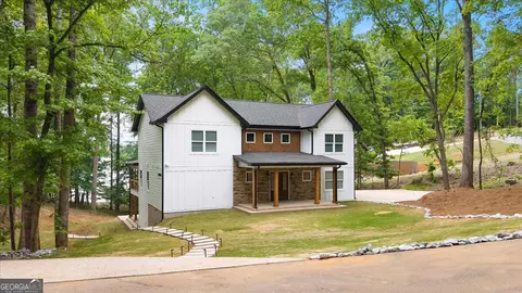 8875 Lakeside Way, Gainesville, GA 30506