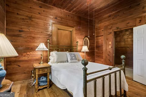 Bedroom - 329 Gilbert Rd, Jefferson, GA 30549 photo 3 of 11