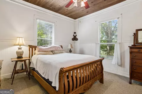 Bedroom - 329 Gilbert Rd, Jefferson, GA 30549 photo 5 of 11