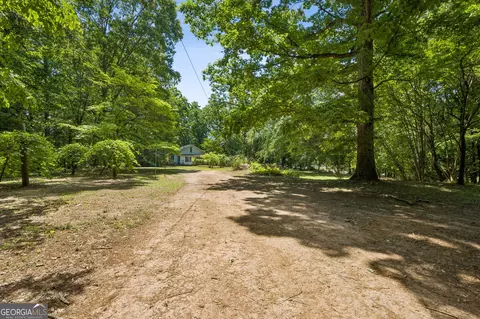 Exterior - 329 Gilbert Rd, Jefferson, GA 30549 photo 13 of 13