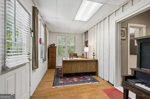 Entry Way - 329 Gilbert Rd, Jefferson, GA 30549 photo 4 of 6