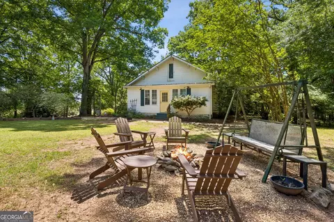 Exterior - 329 Gilbert Rd, Jefferson, GA 30549 photo 11 of 13
