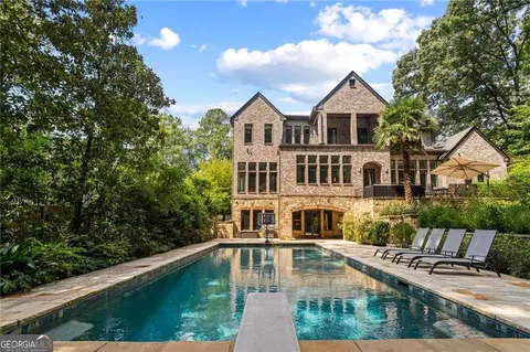 4915 Northway Dr NE, Sandy Springs, GA 30342