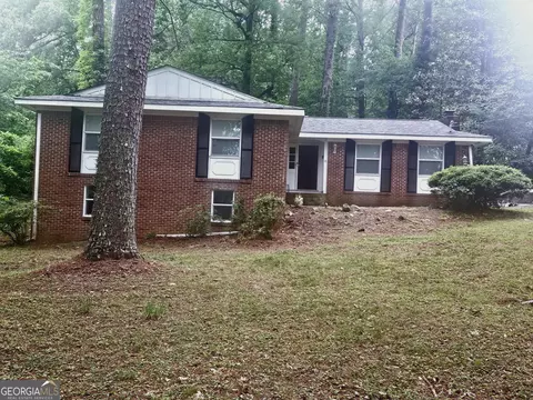 3113 Jodeco Dr, Jonesboro, GA 30236