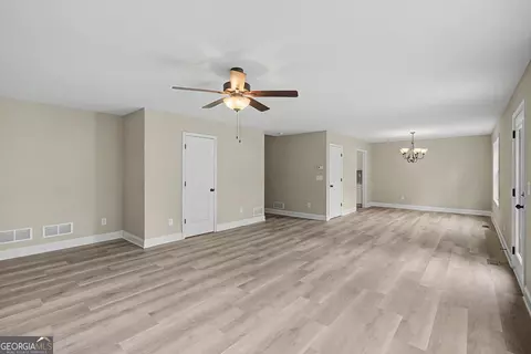 Living - 102 Woodside Ct, Temple, GA 30179 photo 4 of 6