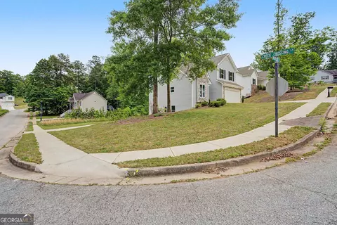 Exterior - 102 Woodside Ct, Temple, GA 30179 photo 8 of 9