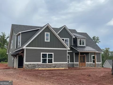 88 Conner Ln, Williamson, GA 30292