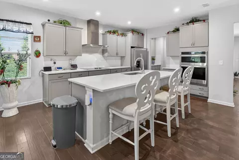 Kitchen - 155 Woodford Dr, Covington, GA 30016 photo 3 of 4