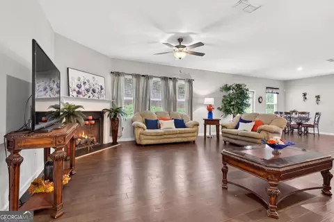 Living - 155 Woodford Dr, Covington, GA 30016 photo 2 of 4