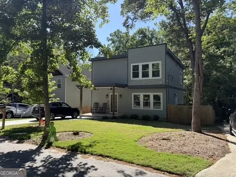 1040 Ada Ave NW, Atlanta, GA 30318