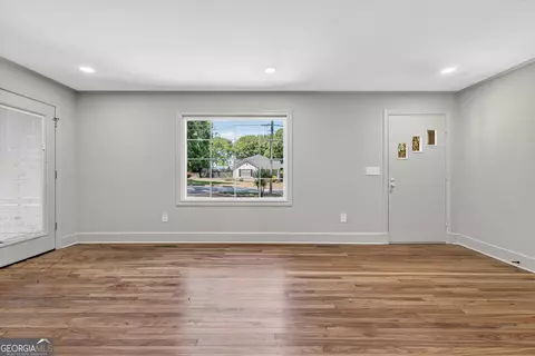 Living - 177 Bryan St, Mcdonough, GA 30253 photo 2 of 5