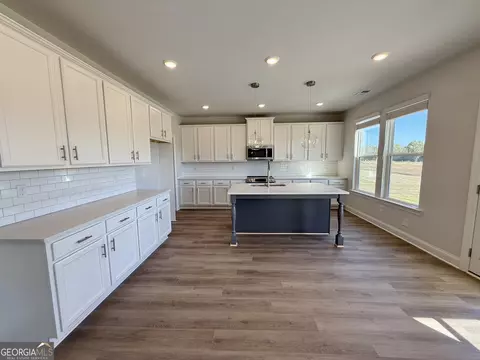 Kitchen - 140 Oak Lot 72 Dr, Gray, GA 31032 photo 3 of 4