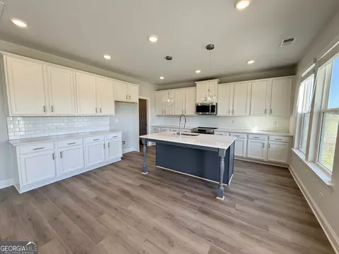 Kitchen - 140 Oak Lot 72 Dr, Gray, GA 31032 photo 2 of 4