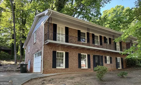 1200 Burbank Trl, Morrow, GA 30260