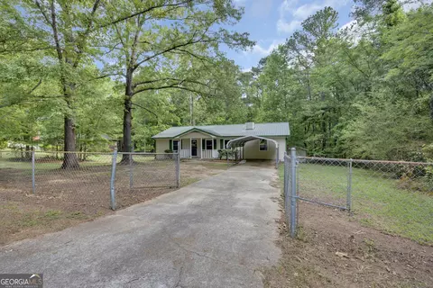 30 Laurie Ln, Covington, GA 30016