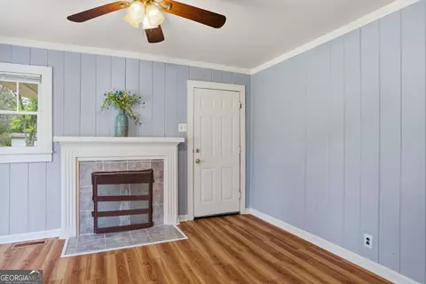 Living - 75 NE Bert Rd, Rome, GA 30161 photo 1 of 3