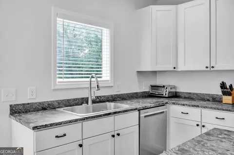 Kitchen - 535 Pritchett Rd, Lula, GA 30554 photo 2 of 2