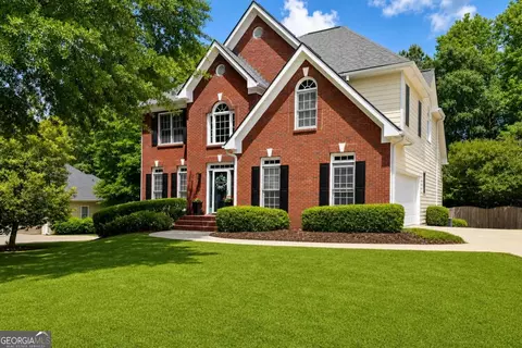 1116 Maple Creek Rdg, Loganville, GA 30052