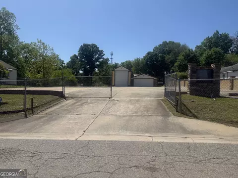 922 N Clarke St, Milledgeville, GA 31061
