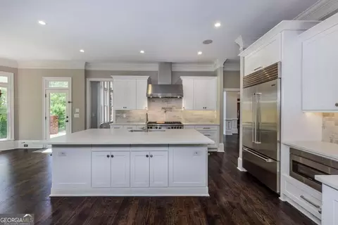 Kitchen - 8740 Islesworth Ct, Duluth, GA 30097 photo 2 of 3
