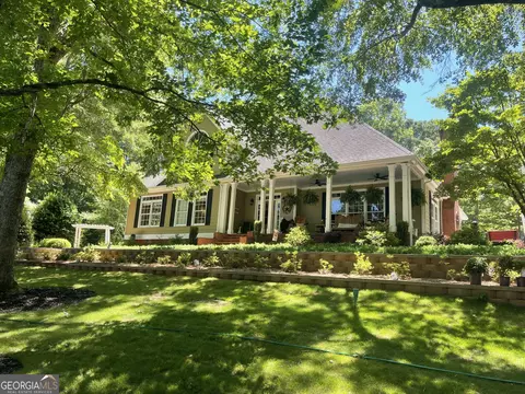 2832 B Wilson Rd, Commerce, GA 30529