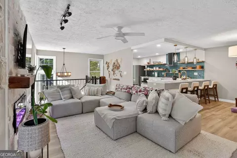1410 N Crossing Dr NE, Atlanta, GA 30329