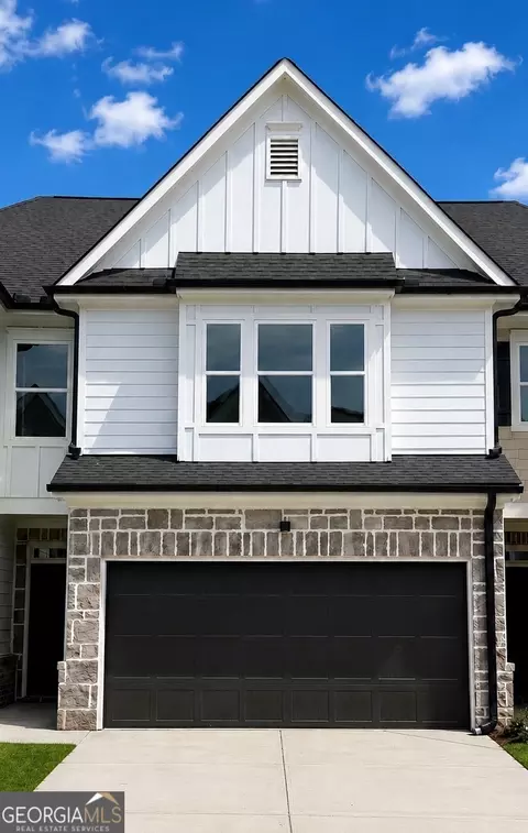 2 Crest Dr #3, Hartwell, GA 30643