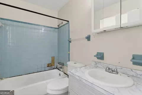 Bath - 2930 Rollingwood Dr, Augusta, GA 30906 photo 3 of 5