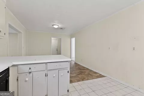 Kitchen - 2930 Rollingwood Dr, Augusta, GA 30906 photo 2 of 4
