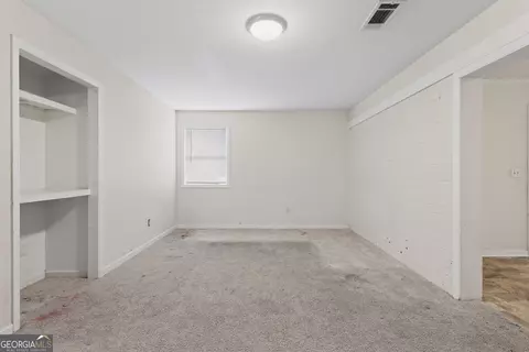 Living - 2930 Rollingwood Dr, Augusta, GA 30906 photo 6 of 6