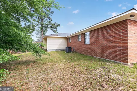 Exterior - 2930 Rollingwood Dr, Augusta, GA 30906 photo 4 of 6
